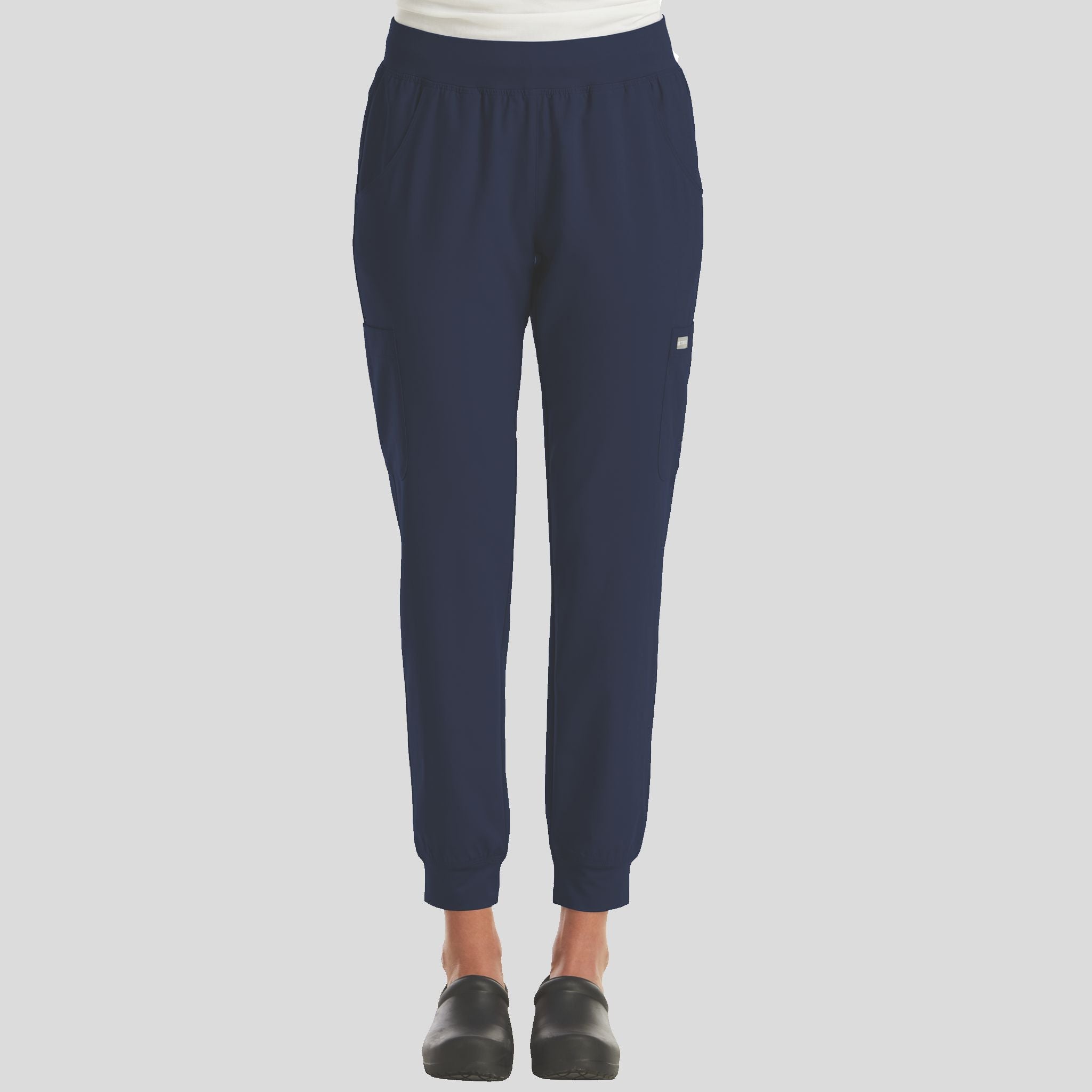 Maevn_Momentum_5092_navy_front