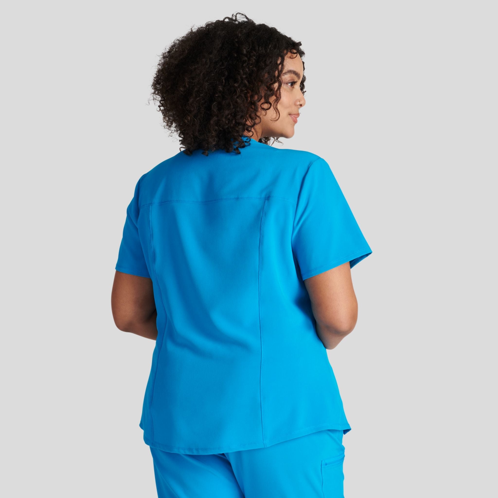 CKA_685_Cyan_Back